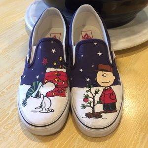 Vans Peanuts Merry Christmas Sneaker - Size 8.5
